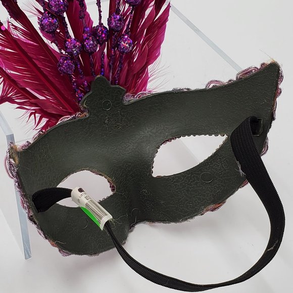Venetian Angel Beaded & Feather Mask - Picture 14 of 16